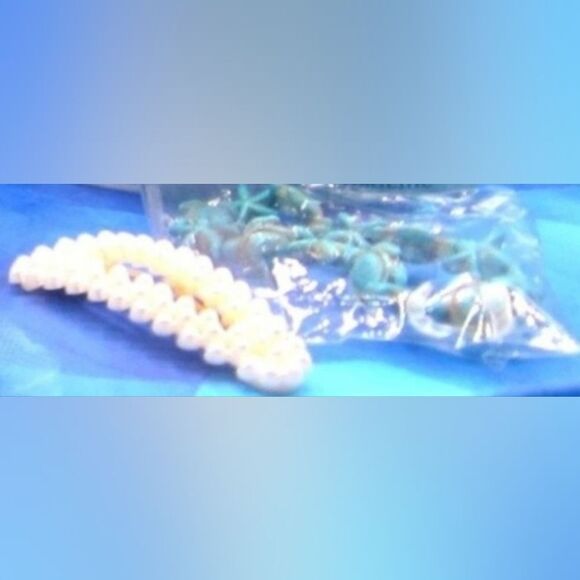 🔥Disney Princes Ariel Set doll Lipsmacker barrette starfish bracelet - Picture 4 of 9